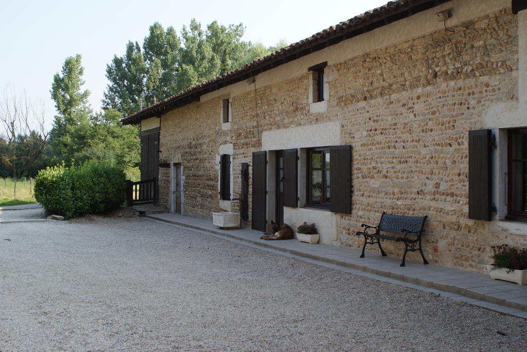 Le Moulin De Champagne Viriat Exterior foto