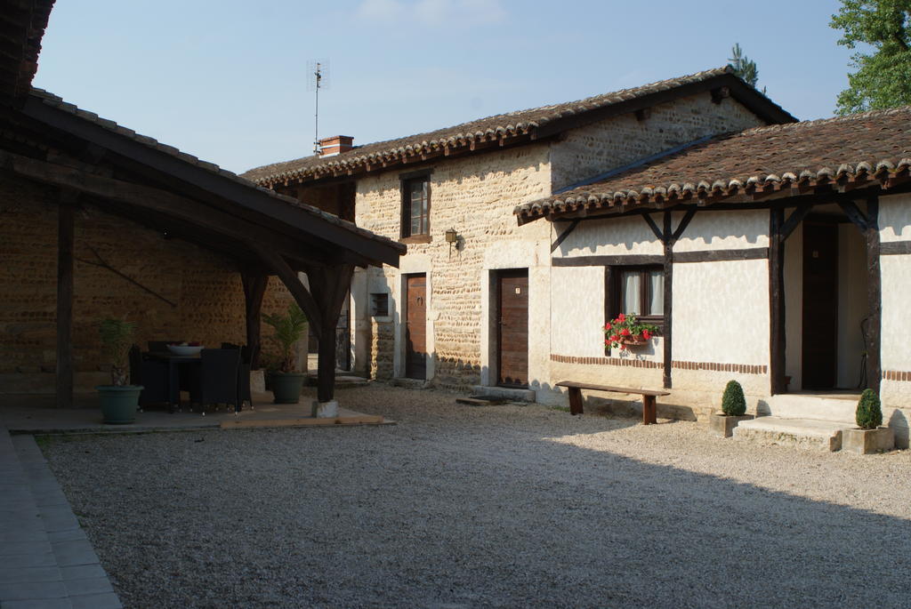 Le Moulin De Champagne Viriat Exterior foto
