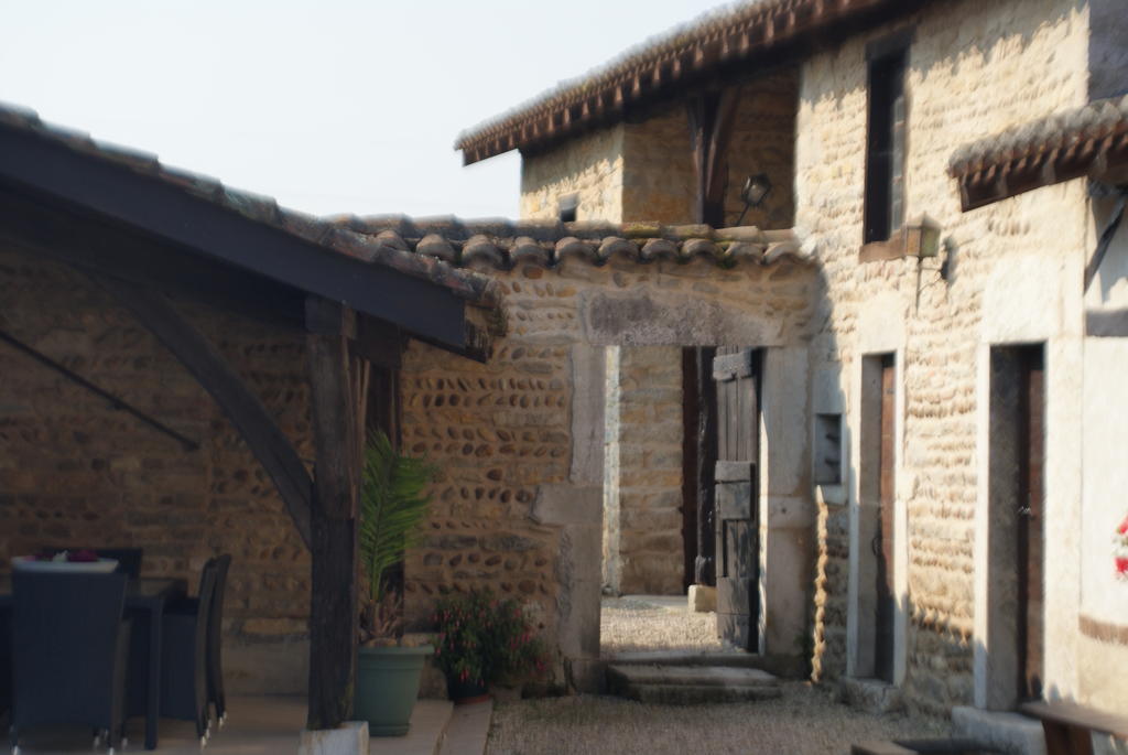 Le Moulin De Champagne Viriat Exterior foto